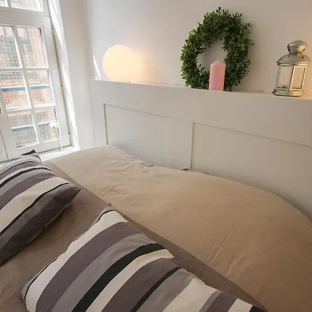 Apartment Superbe Sur La Grand Place ! 3 Pers. *