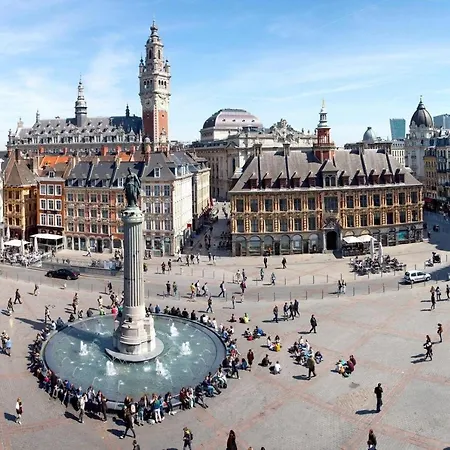 Apartment Superbe Sur La Grand Place ! 3 Pers. *
